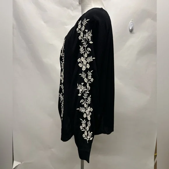 Karen Kane Embroidered Floral Long Sleeve Peasant Blouse XL - Picture 6 of 6